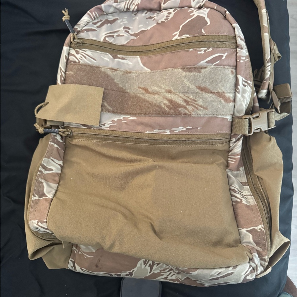 Camouflage Tan Men's Backpack